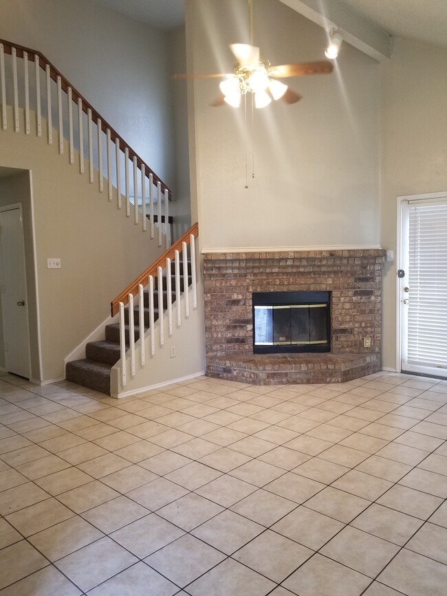 Photo - 1431 Windmill Ln