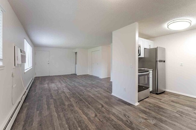 Photo - Creek Hill Apartment Homes