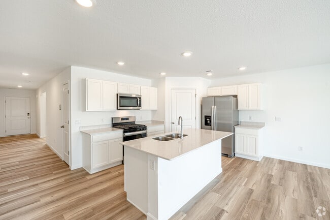 3 habitaciones, 2 baños - 1498 pies cuadrados - Unidad A - Cocina - Thunderhawk Villas