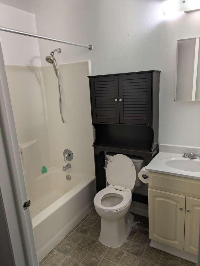 Photo - 5281 Daffodil Dr