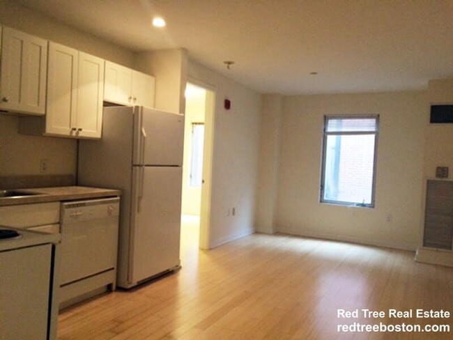 Photo - 40 Boylston St Unidad 607
