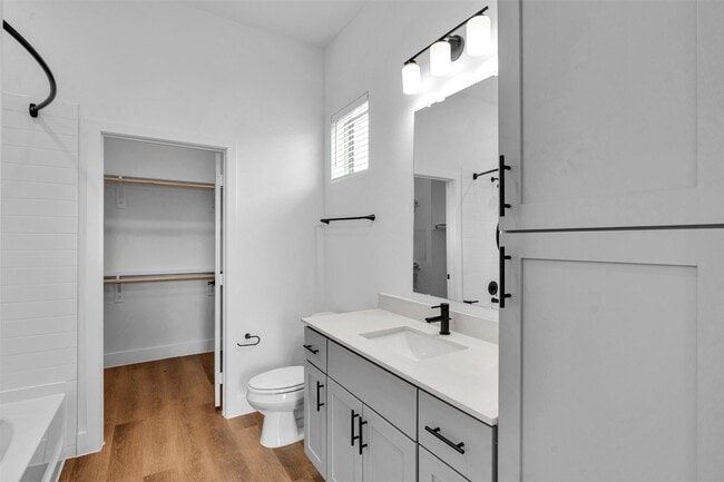 Photo - 1511 Provident Dr