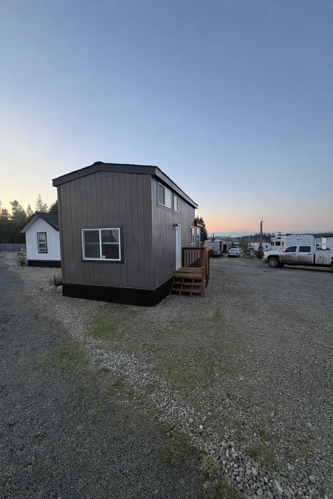 Photo - Island View Rv LLC