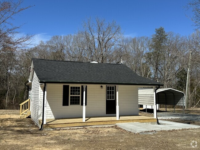 Building Photo - 13051 Pullen Loop Rental