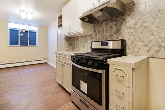 Photo - 1375 N Williams St Unidad 207