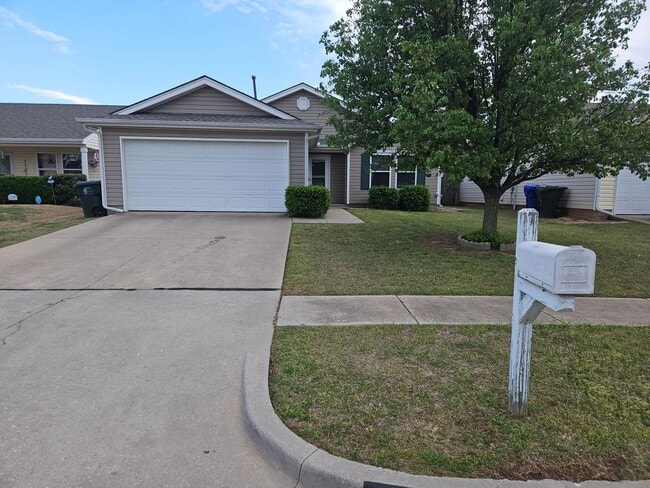 Building Photo - (3) Bed/(2) Bath in Poppy Grove Avail NOW!