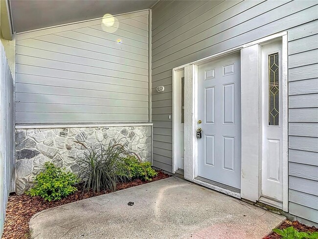 Photo - 289 Gull Dr S