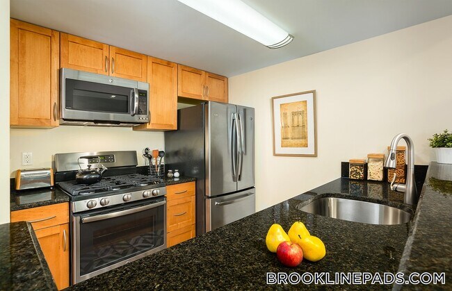 Photo - 27 Sherman Rd