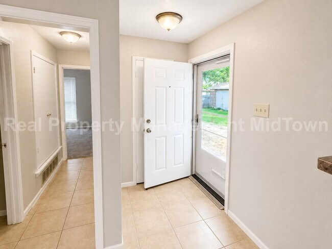 Photo - 4209 Wingrove Dr