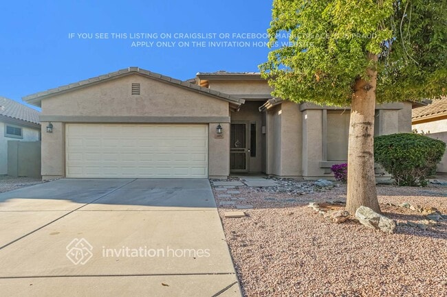 Building Photo - 155 E Canary Ct