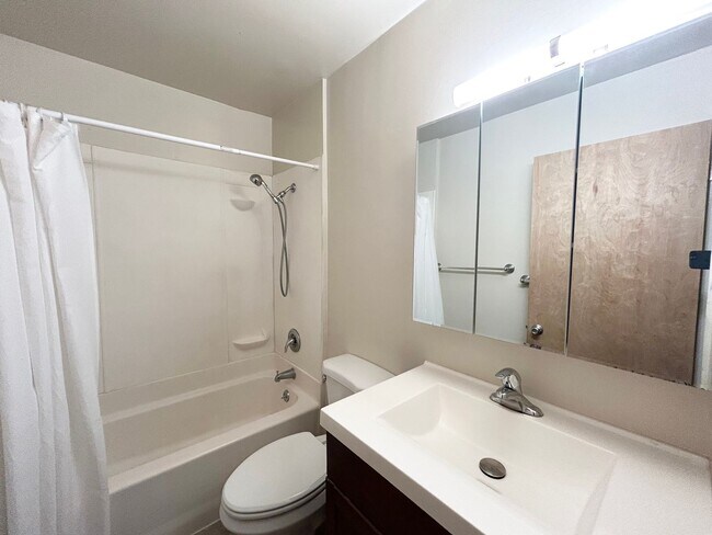 Photo - 2212 Blake Street