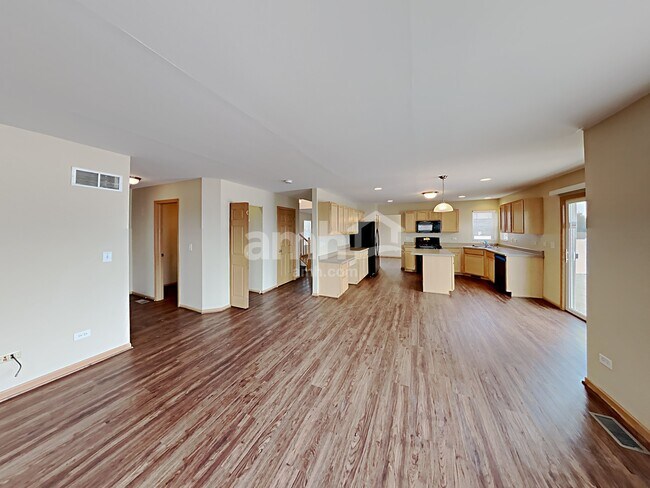 Photo - 6516 Roth Dr