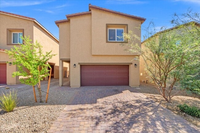 Building Photo - Newer 4 Bd, 3 Bth, Granite Countertops and Entertainer’s Dream!