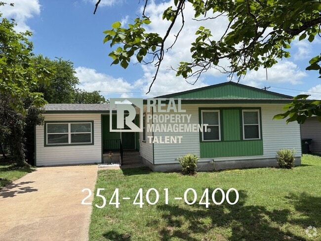 Building Photo - Newly Remodeled 2 Bed, 2 Bath Home - Templ...