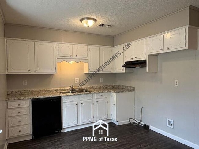 Photo - 6120 Butler Rd