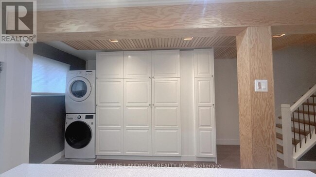 Photo - 40 Dundalk Dr