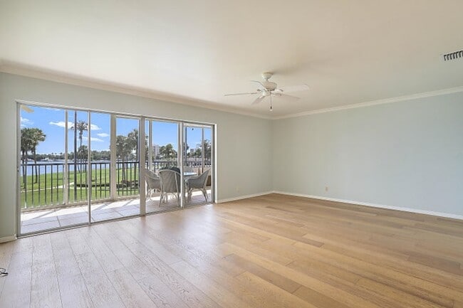 Photo - 300 Intracoastal Pl Unit 300 Intracoastal Place 20