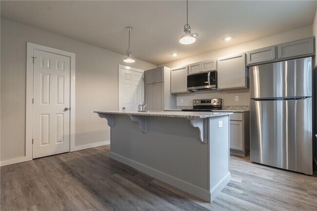 Photo - 1370 N Porter Rd