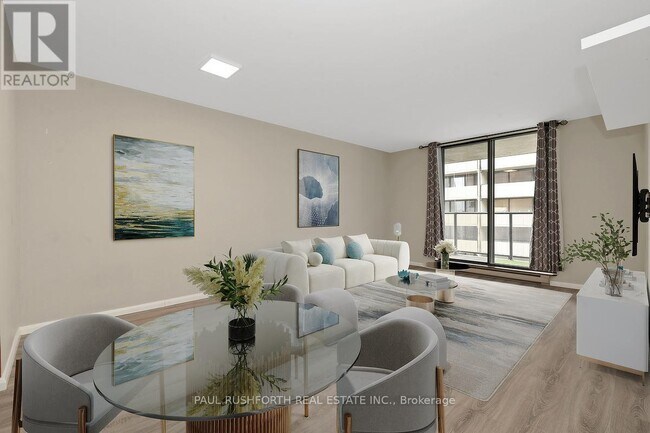Photo - 475 Laurier Ave W Unit 1703