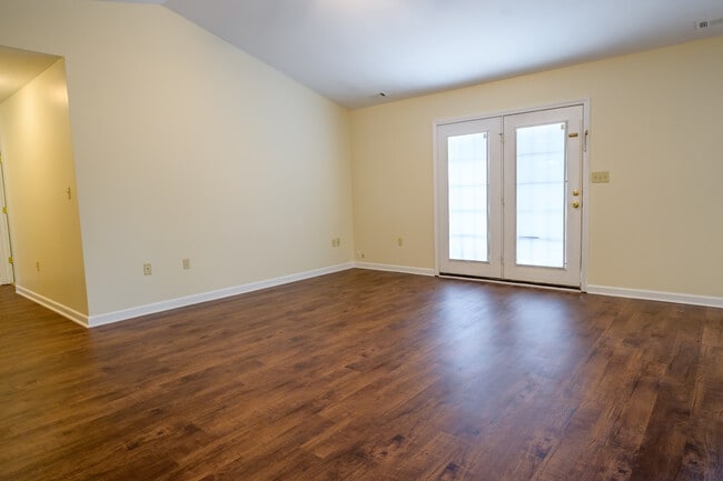 Photo - 3500 Deer Trl