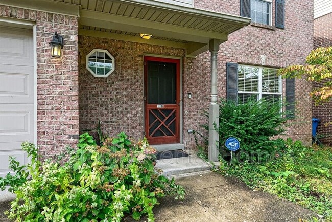 Photo - 1104 Rolfe Ln
