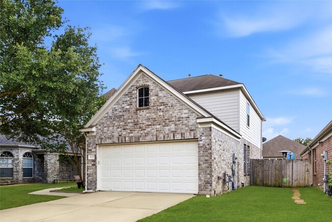 Photo - 18427 Grove Brook Ln