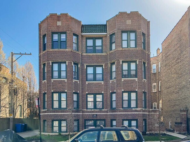 Photo - 3845 N Greenview Ave Condo Unit S4