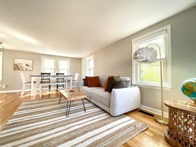 Photo - 13 Krampf Cir