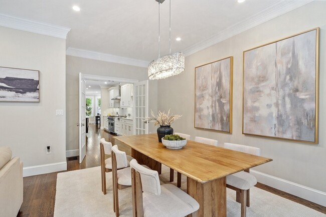 Photo - 33 Winthrop Rd Unit 1