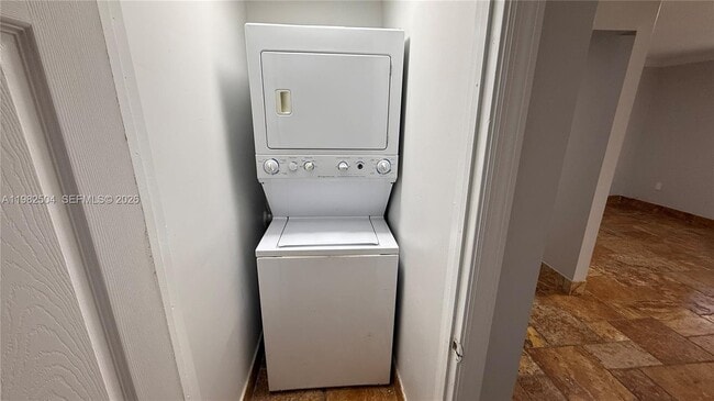 Photo - 1814 Thomas St Unit East Rear