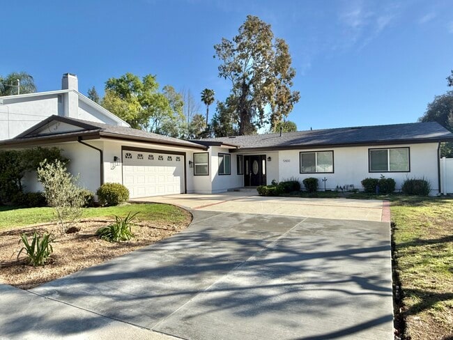 Building Photo - 5400 Beeler Ave