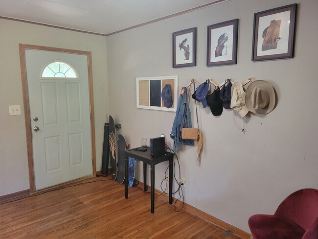 Living Room - 219 S Doty St