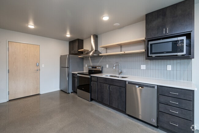 Studio - 468SF - Kitchen
