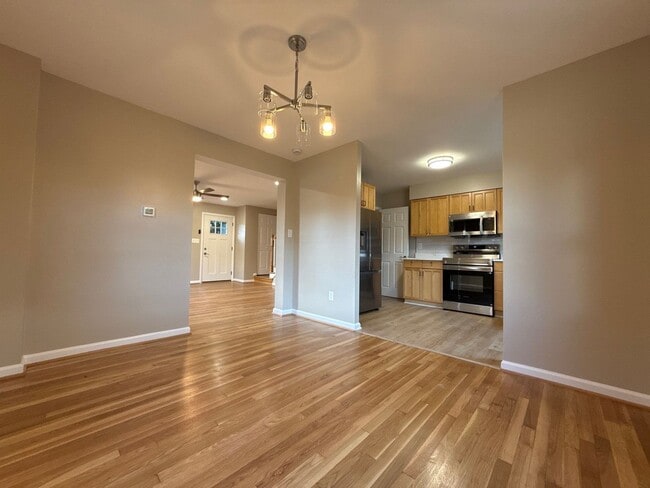 Photo - Beautiful 3 Bedroom 2 Bath House In Parkville