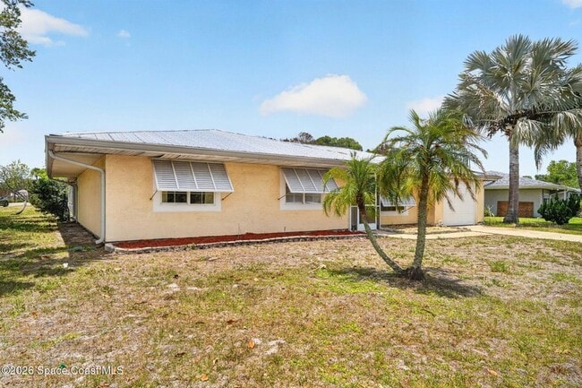 1340 Mariposa Dr NE