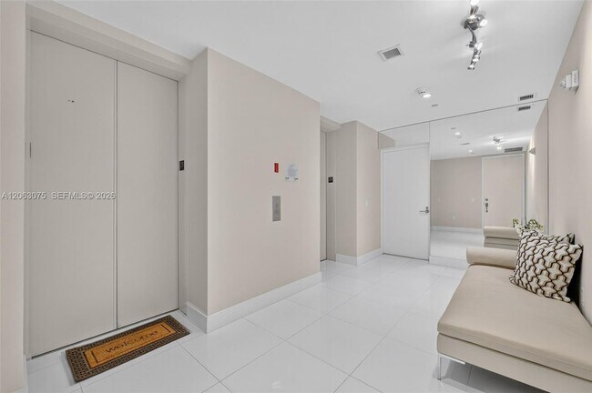 Photo - 1100 Biscayne Blvd Unit 2902