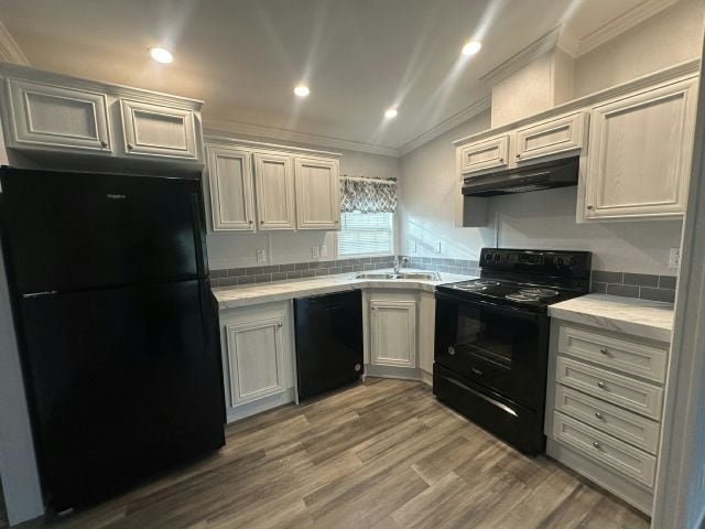 Photo - 1658 Coldwell St