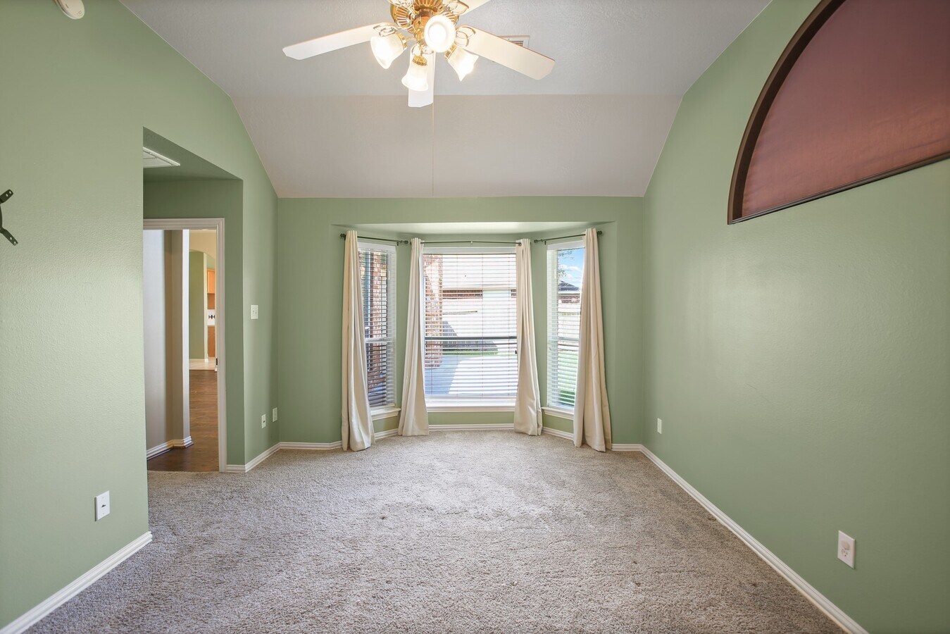 Photo - 8305 Spinnaker Bay Ln