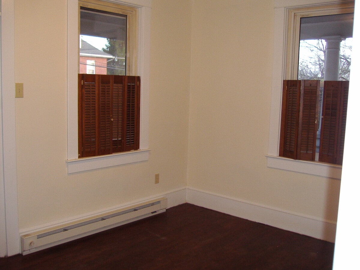 Photo - 358 N Broad St