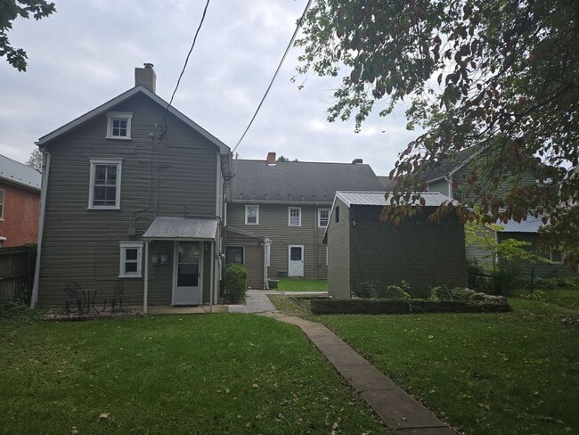 Building Photo - 106-108 S Main St Unit 106 1