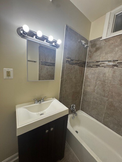 Photo - 1106 Queen St NE Unidad Apt 1