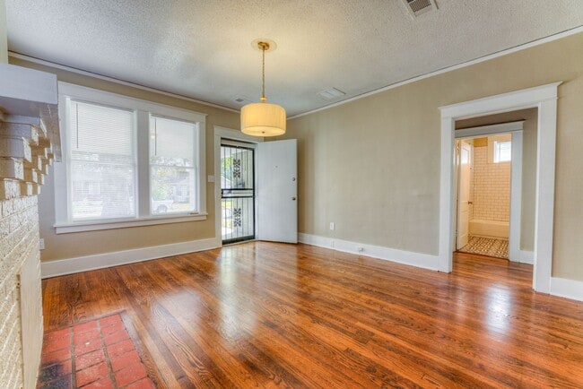 Photo - Beautifully Renovated 3BR/2BA with Open Floor Plan, Granite Counters & Central HVAC!