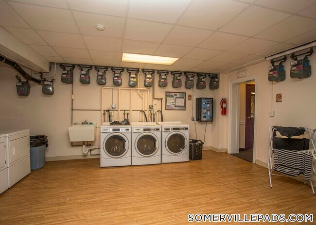 Photo - 123 Highland Ave Unidad 24