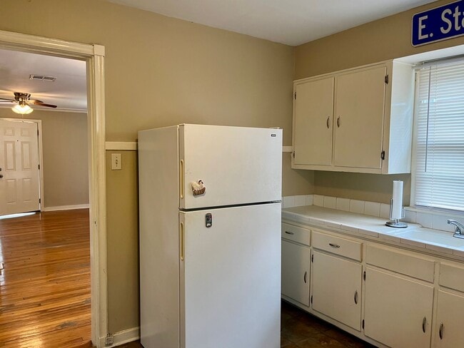 Photo - Great location in Garden District seconds from Downtown and LSU!