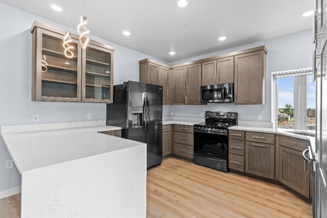 Photo - 234 S Main St Unidad 1