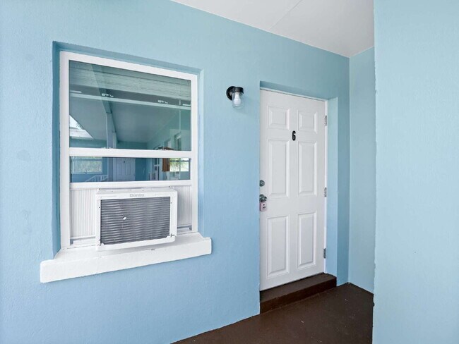 Photo - Beachside living! Unit 6