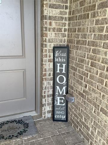 Photo - 156 Hawksbill Ln