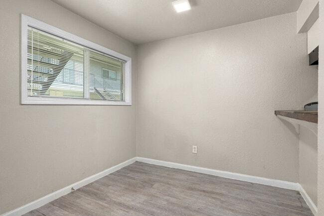 Photo - Gayle Villa Apartments