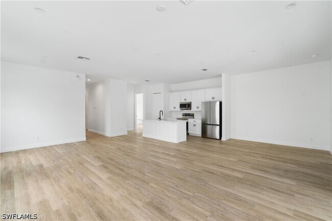 Photo - 837 91st Ave N