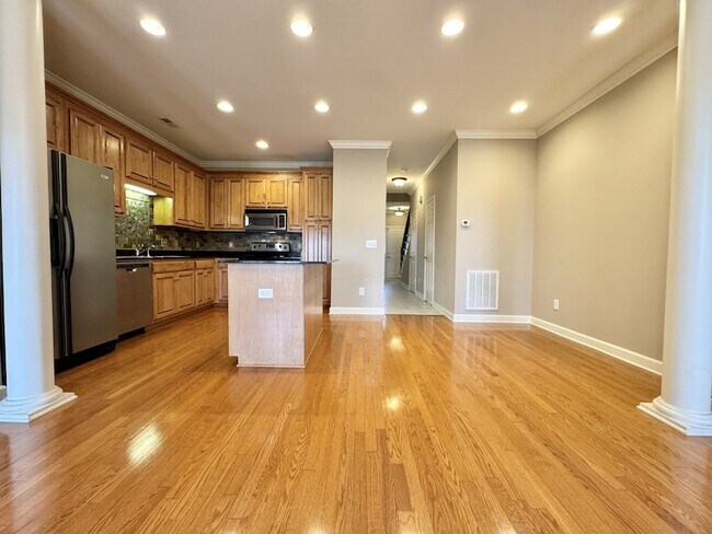 Photo - 1801 Brentwood Pointe